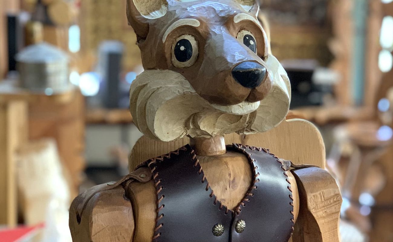 Oggetti artigianali personalizzati a Longarone: orientarsi tra le botteghe venete delle arti